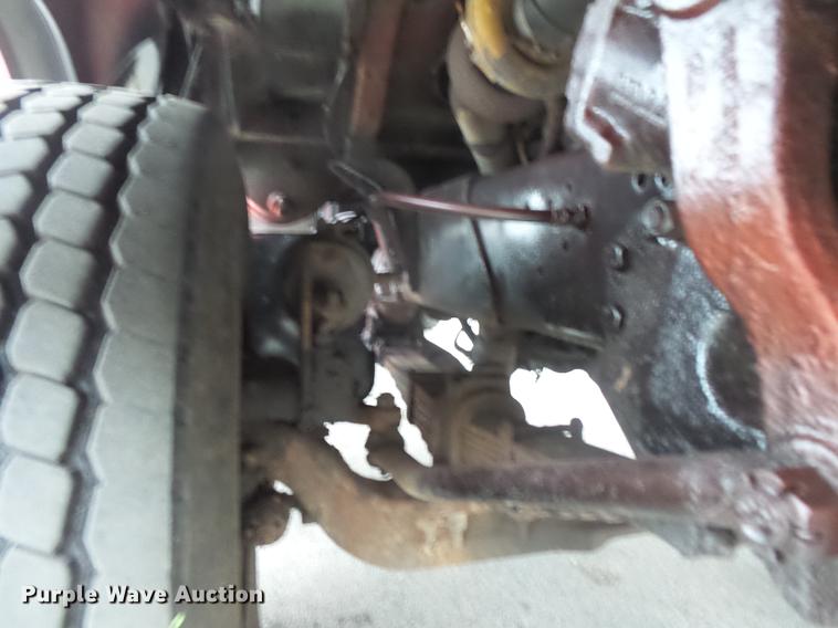 image for item DB8047 1995 Ford L9000 crane truck