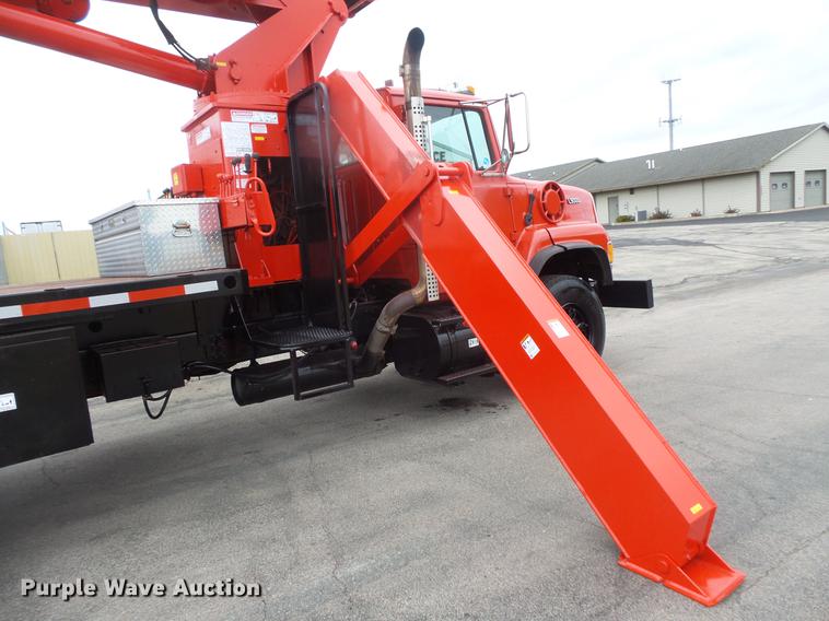 image for item DB8047 1995 Ford L9000 crane truck