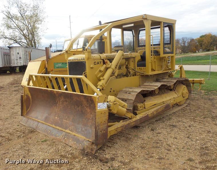 image for item DB8050 Caterpillar D5 dozer