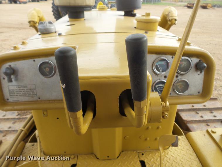 image for item DB8050 Caterpillar D5 dozer