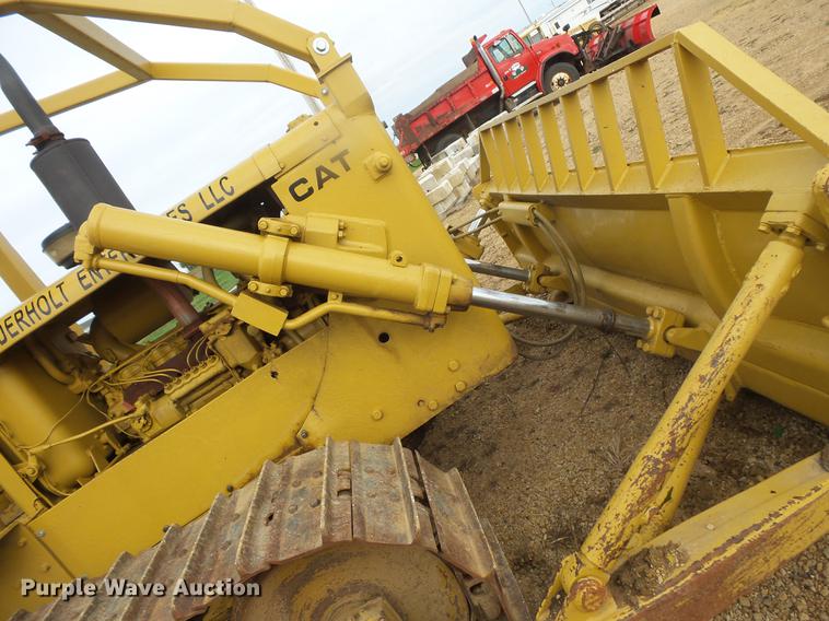 image for item DB8050 Caterpillar D5 dozer