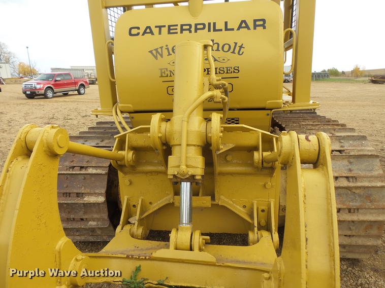 image for item DB8050 Caterpillar D5 dozer