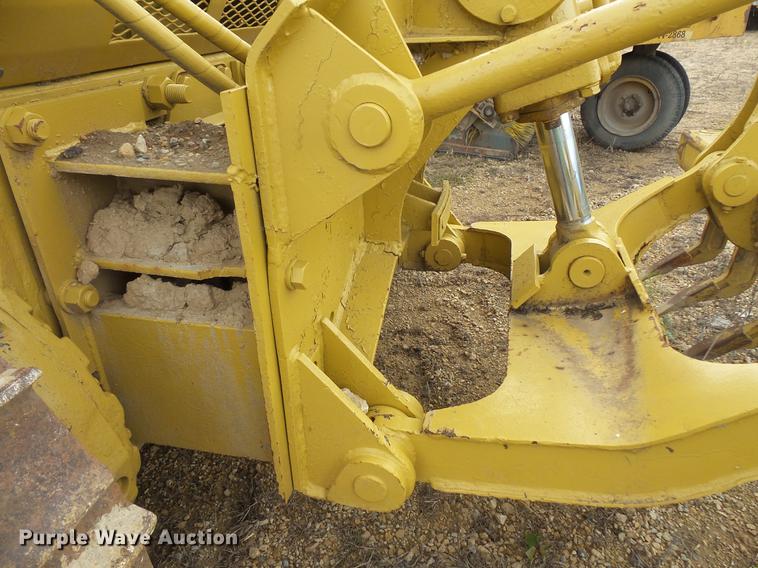 image for item DB8050 Caterpillar D5 dozer