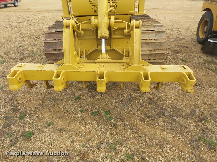image for item DB8050 Caterpillar D5 dozer