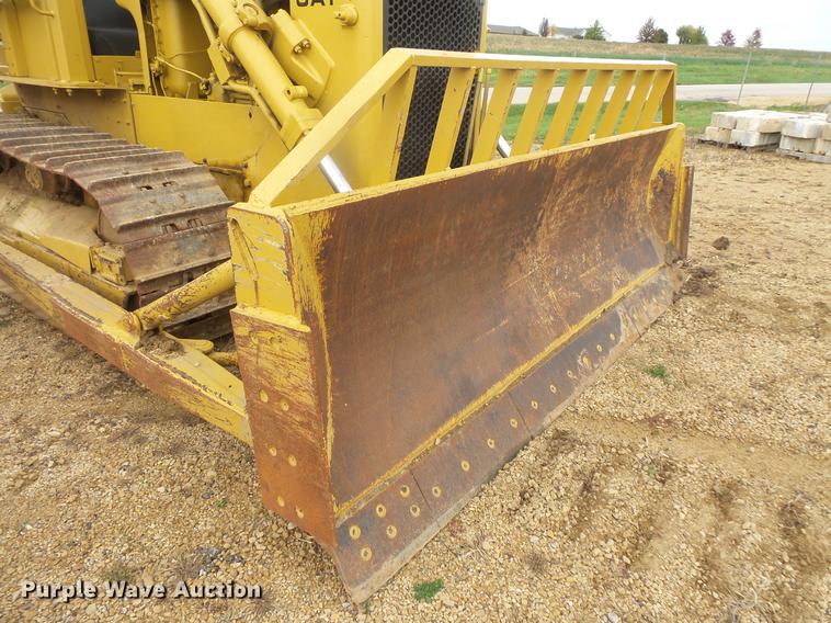 image for item DB8050 Caterpillar D5 dozer