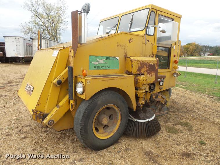 image for item DB8051 Elgin Pelican S street sweeper