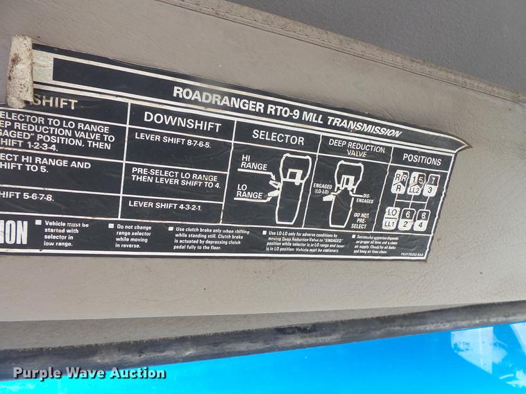 image for item DB8069 2005 Sterling L8500 ready mix truck