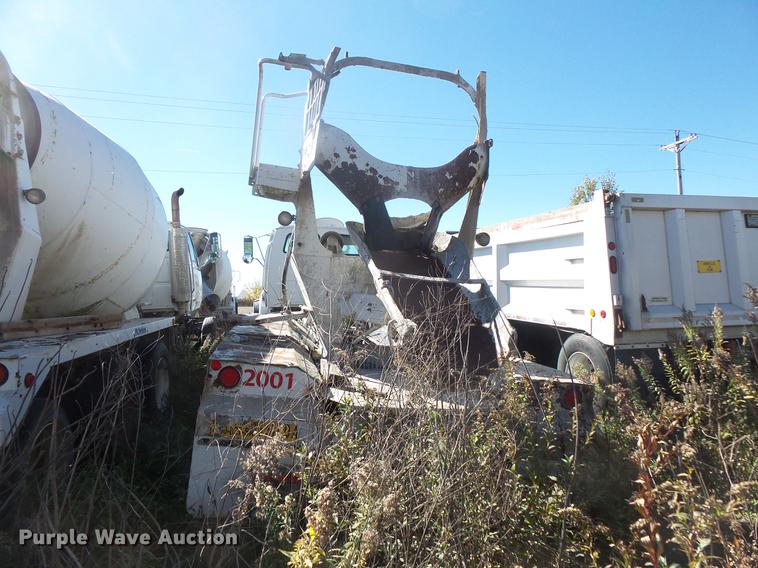 image for item DB8070 2007 Sterling L8500 ready mix truck chassis