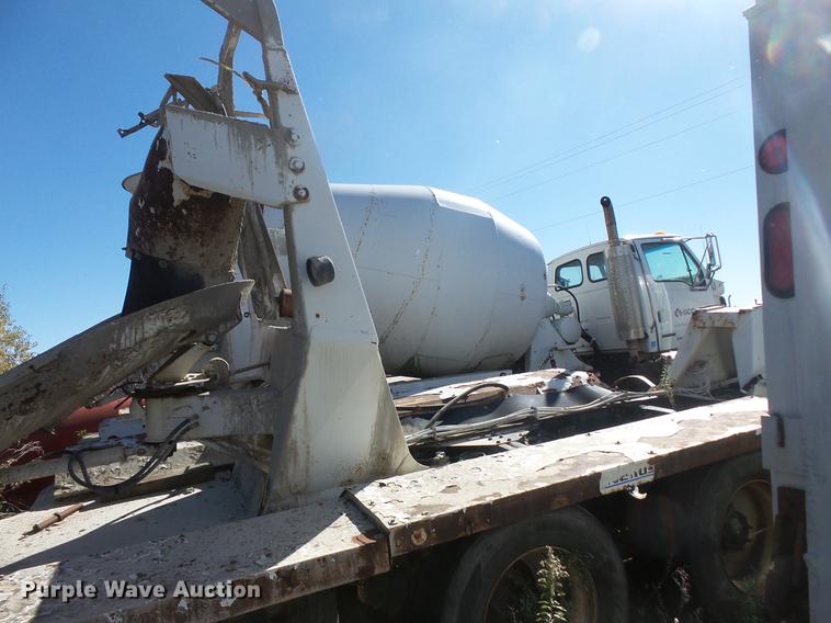 image for item DB8070 2007 Sterling L8500 ready mix truck chassis