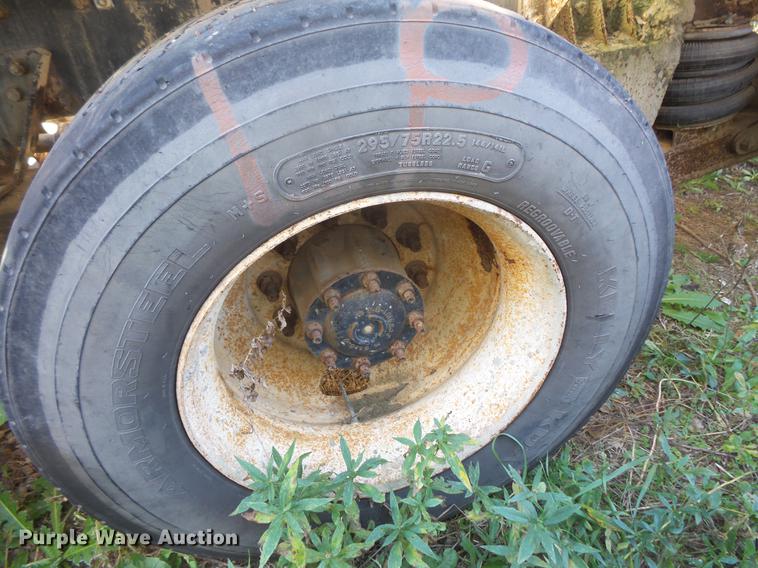 image for item DB8070 2007 Sterling L8500 ready mix truck chassis