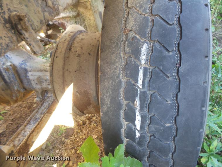 image for item DB8070 2007 Sterling L8500 ready mix truck chassis