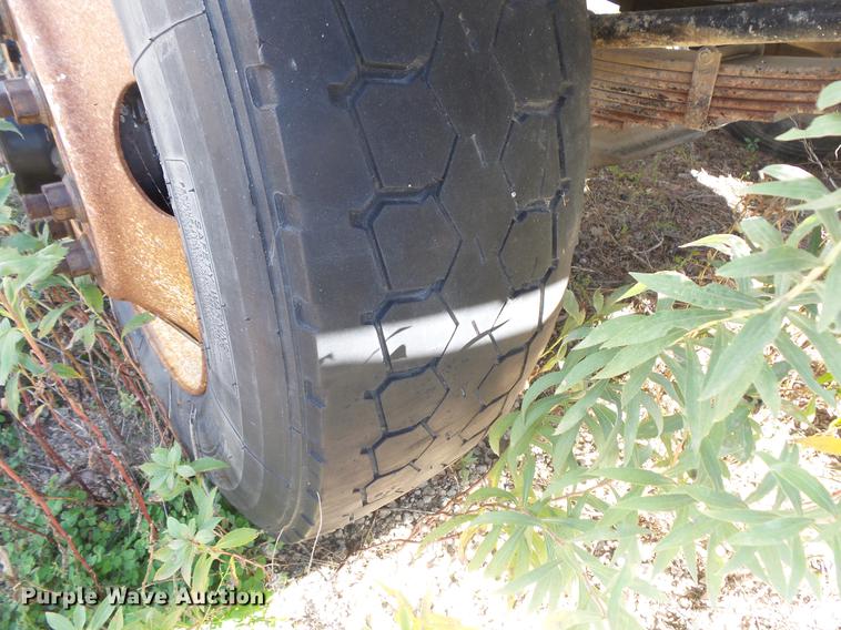 image for item DB8070 2007 Sterling L8500 ready mix truck chassis