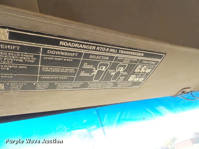 image for item DB8071 2004 Sterling L8500 ready mix truck