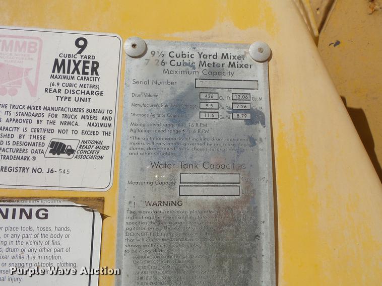 image for item DB8071 2004 Sterling L8500 ready mix truck