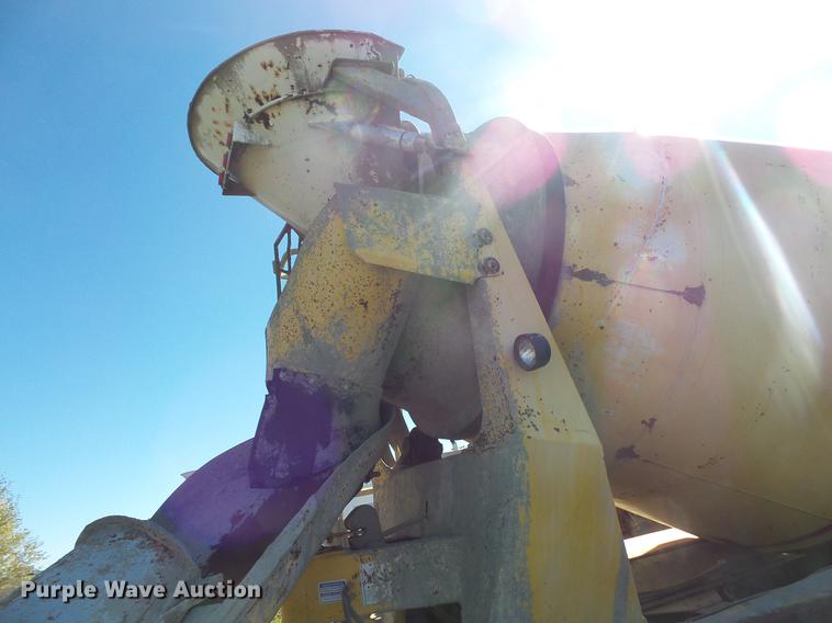 image for item DB8071 2004 Sterling L8500 ready mix truck