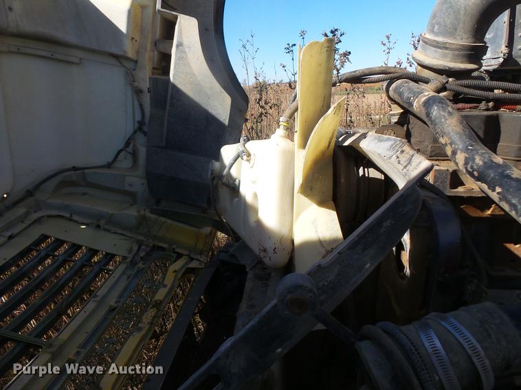 image for item DB8071 2004 Sterling L8500 ready mix truck