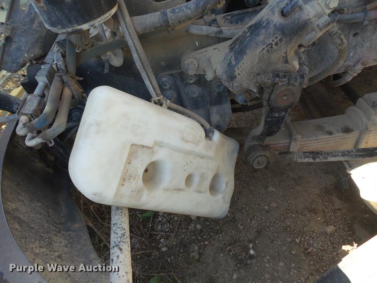 image for item DB8071 2004 Sterling L8500 ready mix truck