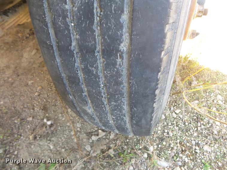 image for item DB8071 2004 Sterling L8500 ready mix truck