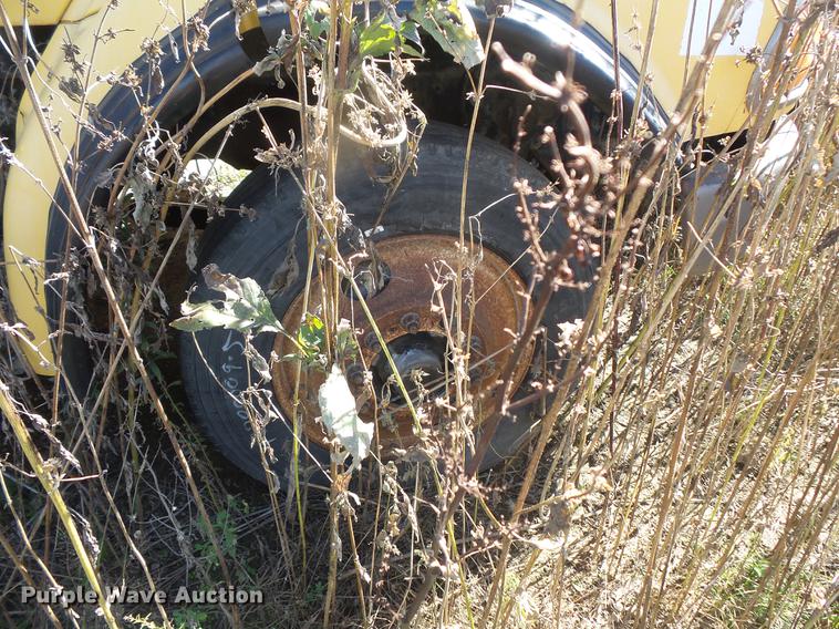 image for item DB8071 2004 Sterling L8500 ready mix truck