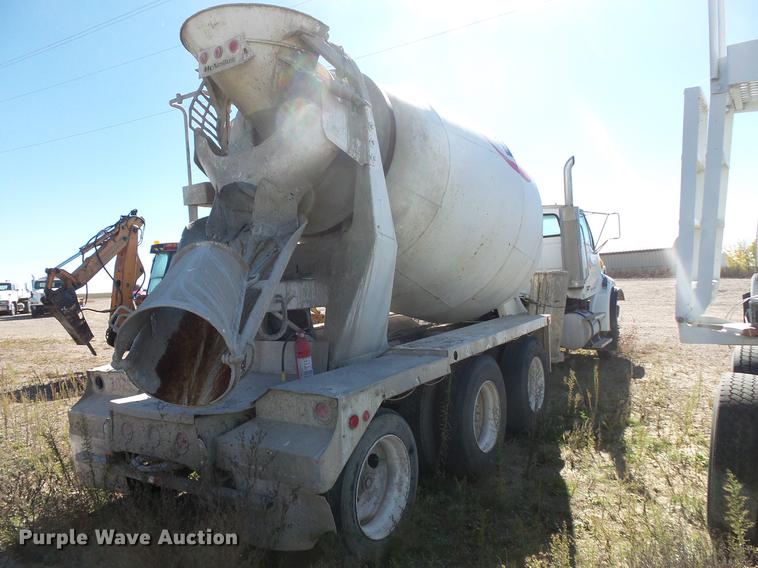 image for item DB8072 2007 Sterling L8500 ready mix truck