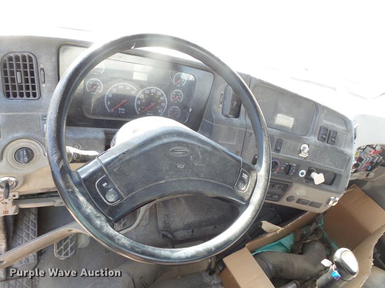 image for item DB8072 2007 Sterling L8500 ready mix truck