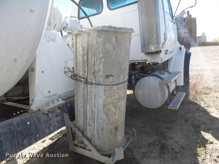 image for item DB8072 2007 Sterling L8500 ready mix truck