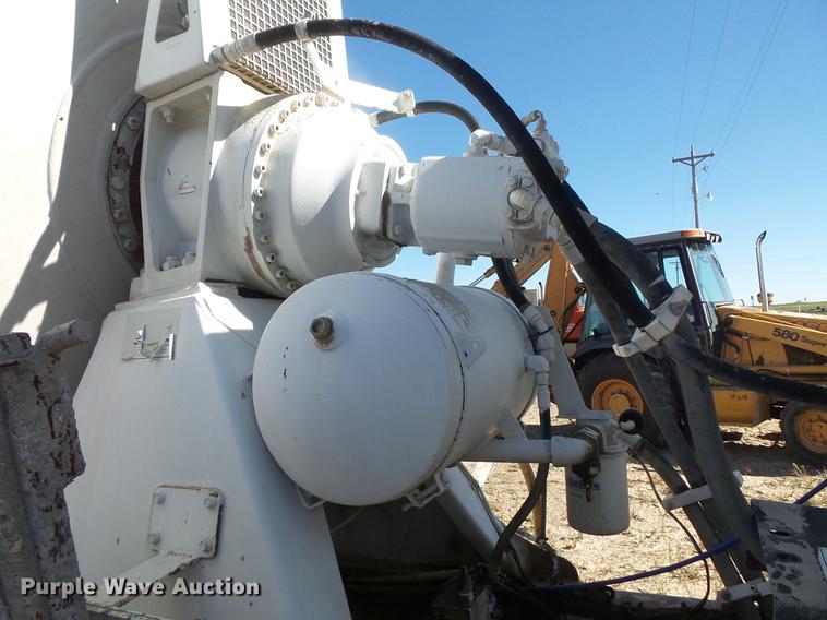 image for item DB8072 2007 Sterling L8500 ready mix truck