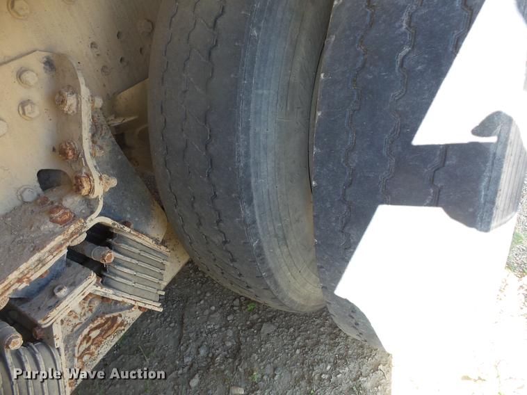 image for item DB8072 2007 Sterling L8500 ready mix truck