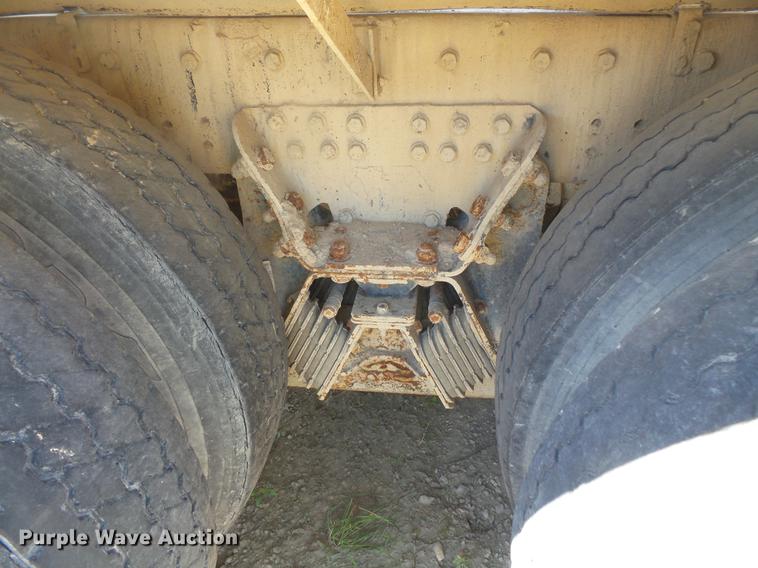 image for item DB8072 2007 Sterling L8500 ready mix truck