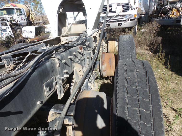 image for item DB8073 2005 Sterling L8500 ready mix truck chassis