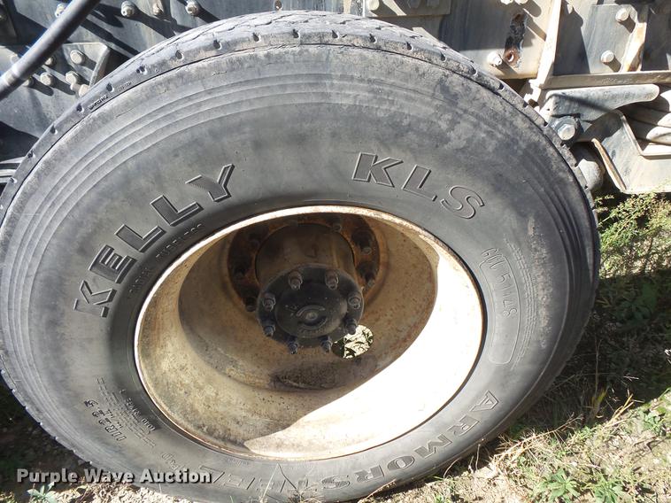 image for item DB8073 2005 Sterling L8500 ready mix truck chassis