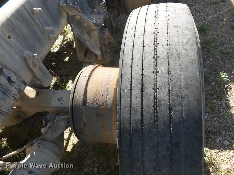 image for item DB8073 2005 Sterling L8500 ready mix truck chassis