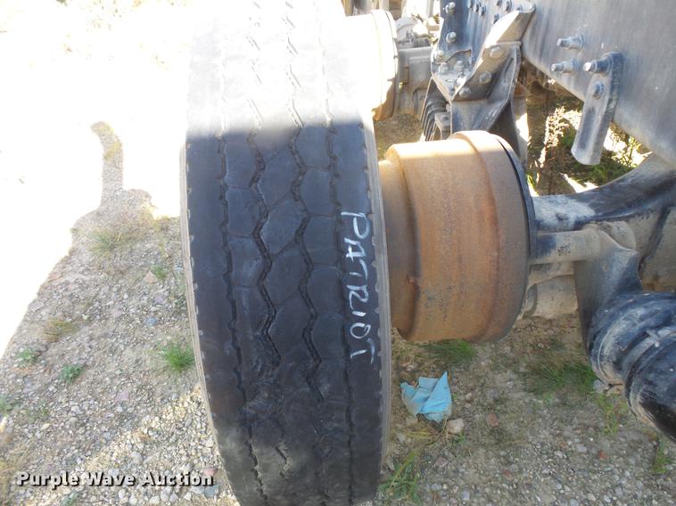 image for item DB8073 2005 Sterling L8500 ready mix truck chassis