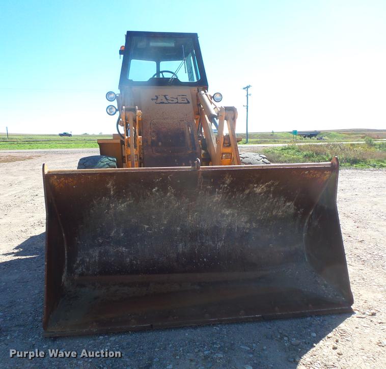image for item DB8088 1978 Case W24C wheel loader