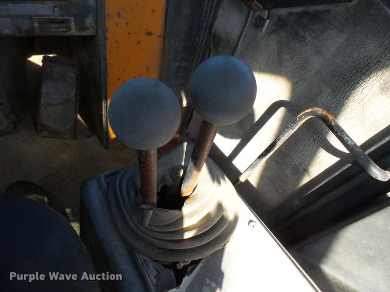 image for item DB8088 1978 Case W24C wheel loader