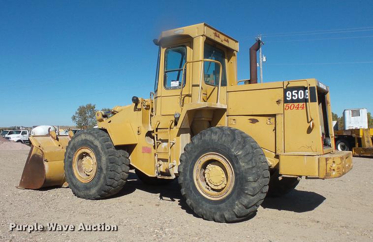 image for item DB8089 1983 Caterpillar 950B wheel loader