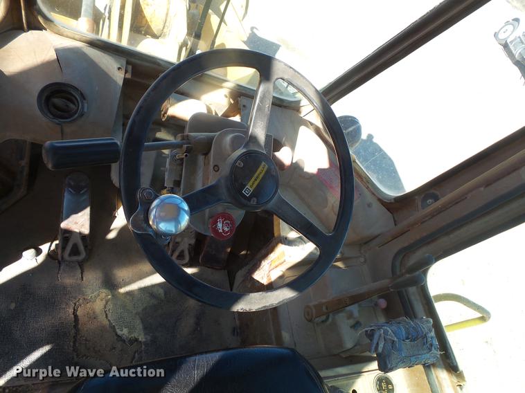 image for item DB8089 1983 Caterpillar 950B wheel loader