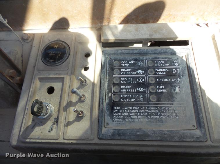 image for item DB8089 1983 Caterpillar 950B wheel loader