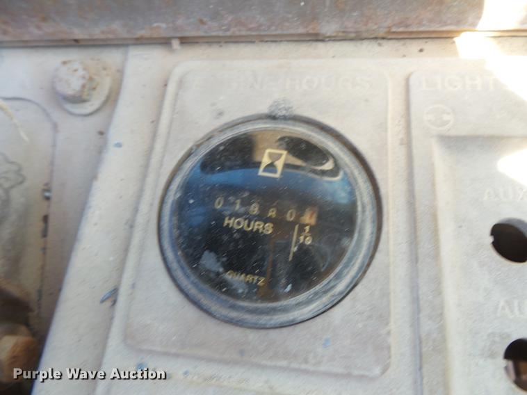 image for item DB8089 1983 Caterpillar 950B wheel loader