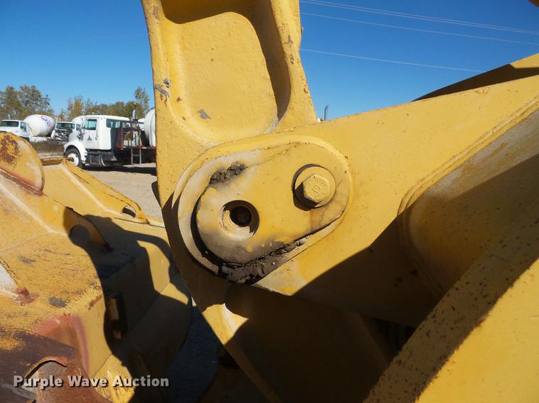 image for item DB8089 1983 Caterpillar 950B wheel loader