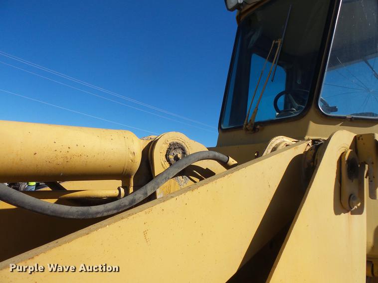image for item DB8089 1983 Caterpillar 950B wheel loader