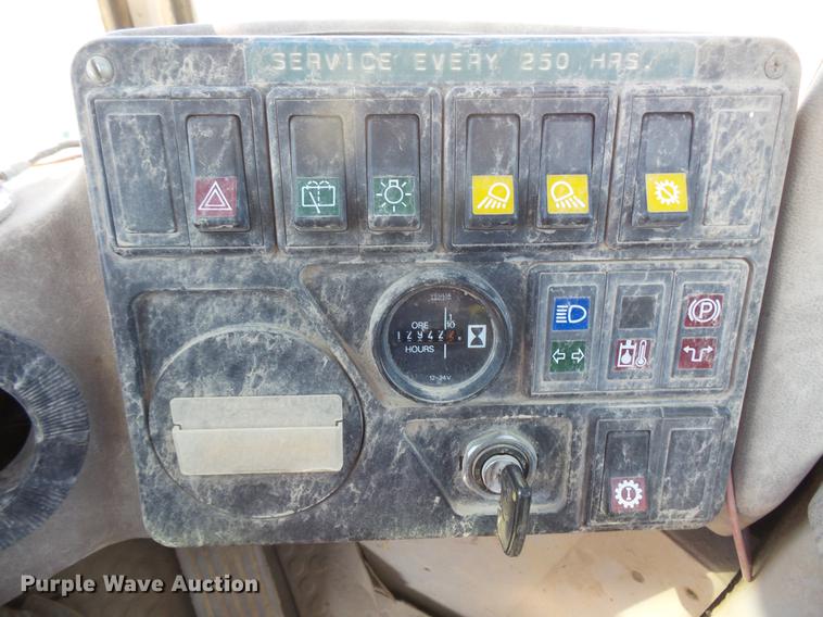 image for item DB8091 Fiat-Allis FR136 wheel loader