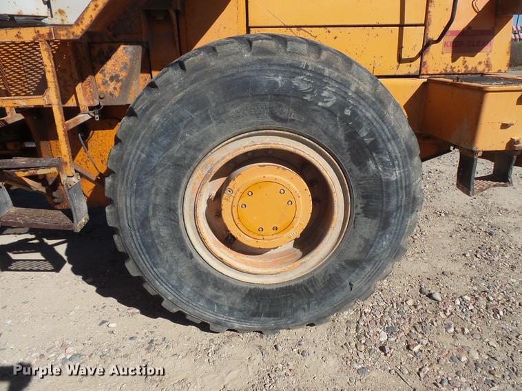 image for item DB8091 Fiat-Allis FR136 wheel loader