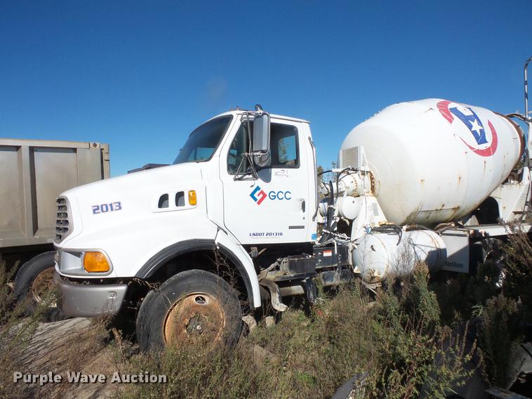 image for item DB8095 2007 Sterling L8500 ready mix truck