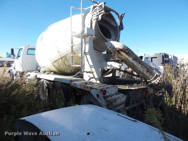 image for item DB8095 2007 Sterling L8500 ready mix truck