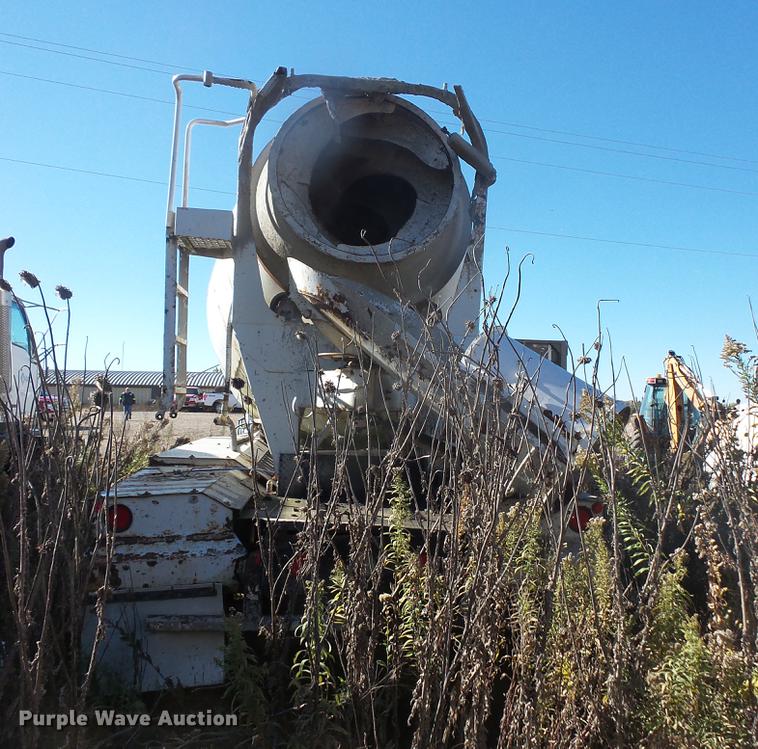 image for item DB8095 2007 Sterling L8500 ready mix truck
