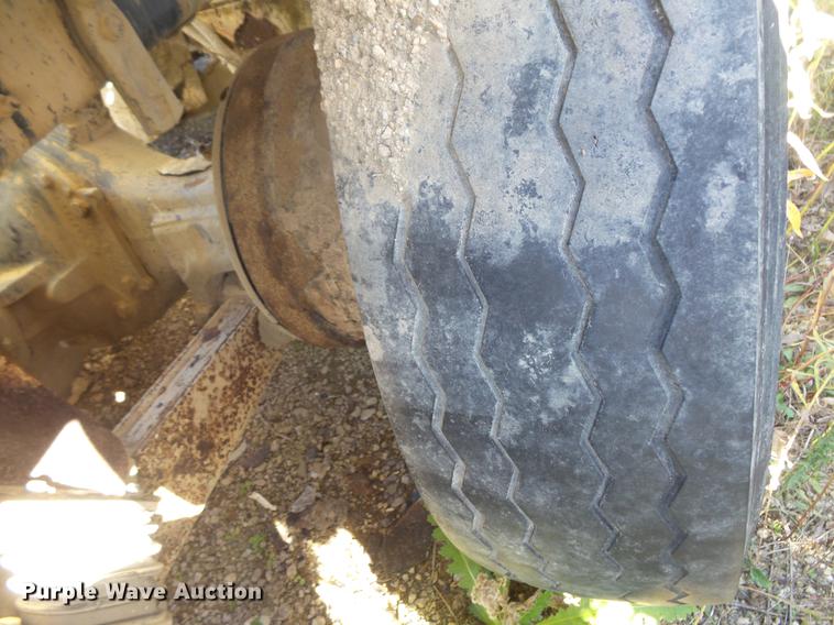 image for item DB8095 2007 Sterling L8500 ready mix truck