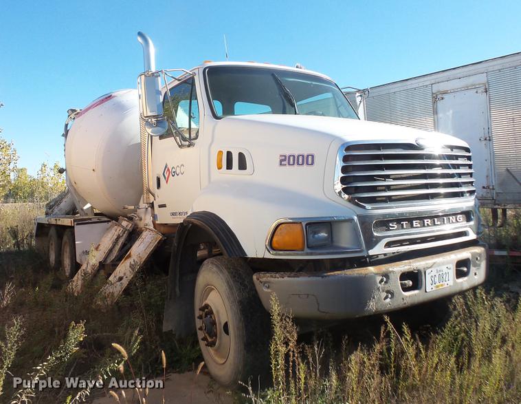 image for item DB8097 2007 Sterling L8500 ready mix truck
