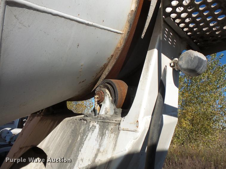 image for item DB8097 2007 Sterling L8500 ready mix truck