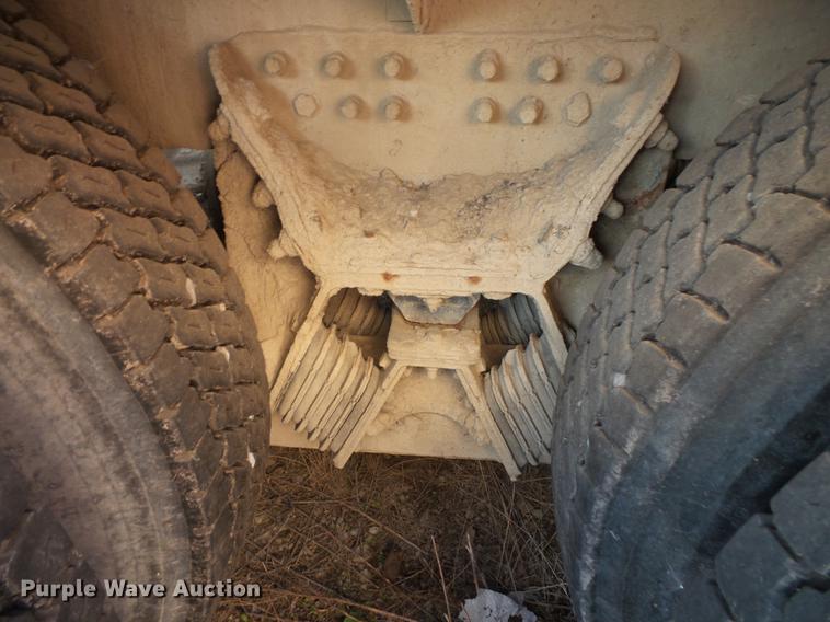 image for item DB8097 2007 Sterling L8500 ready mix truck